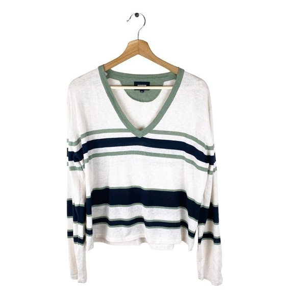 Monrow Striped Stretch Knit Sweater Size Medium - Picture 2 of 7